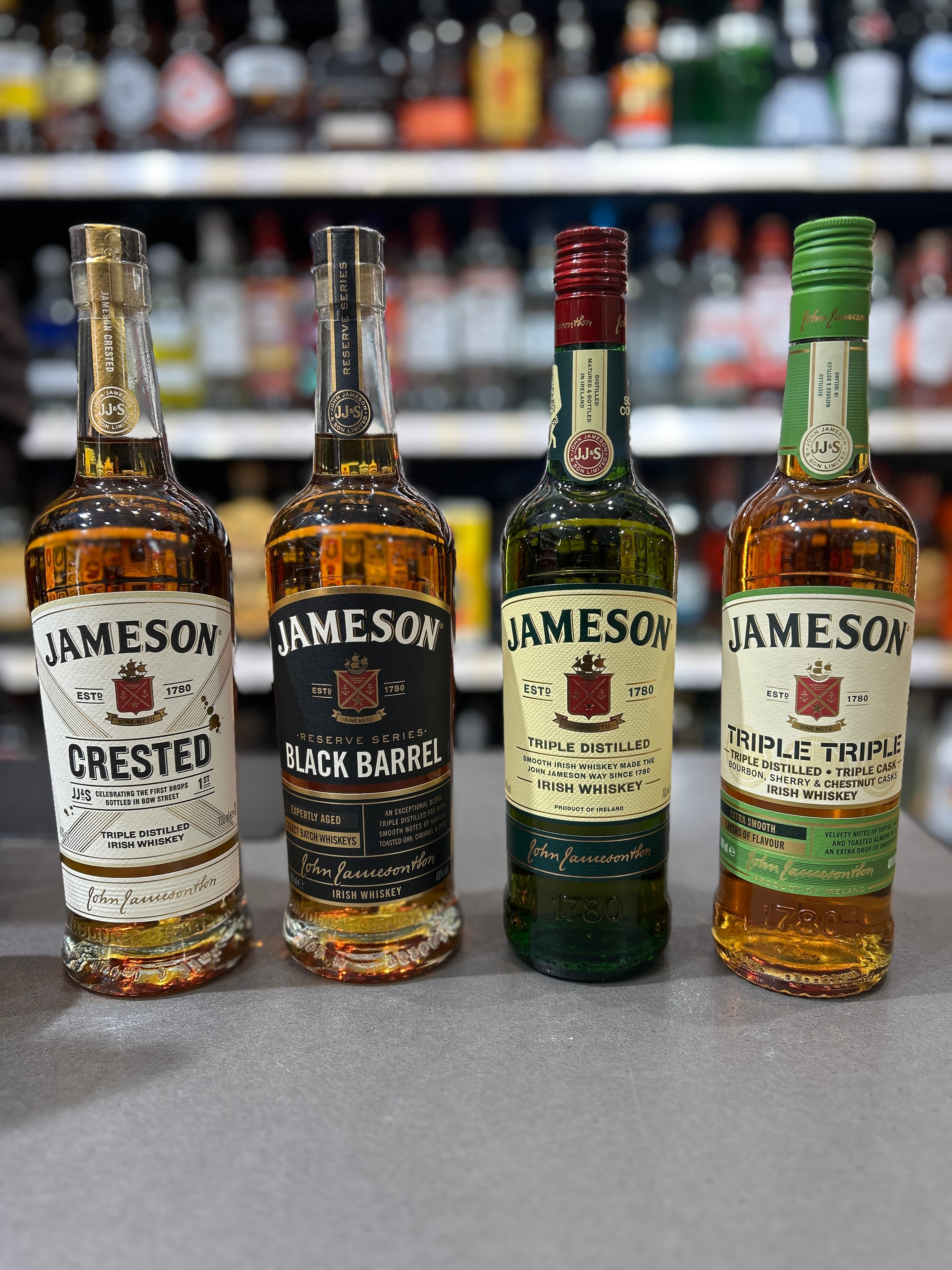 Jameson Crested Irish Whiskey view 2