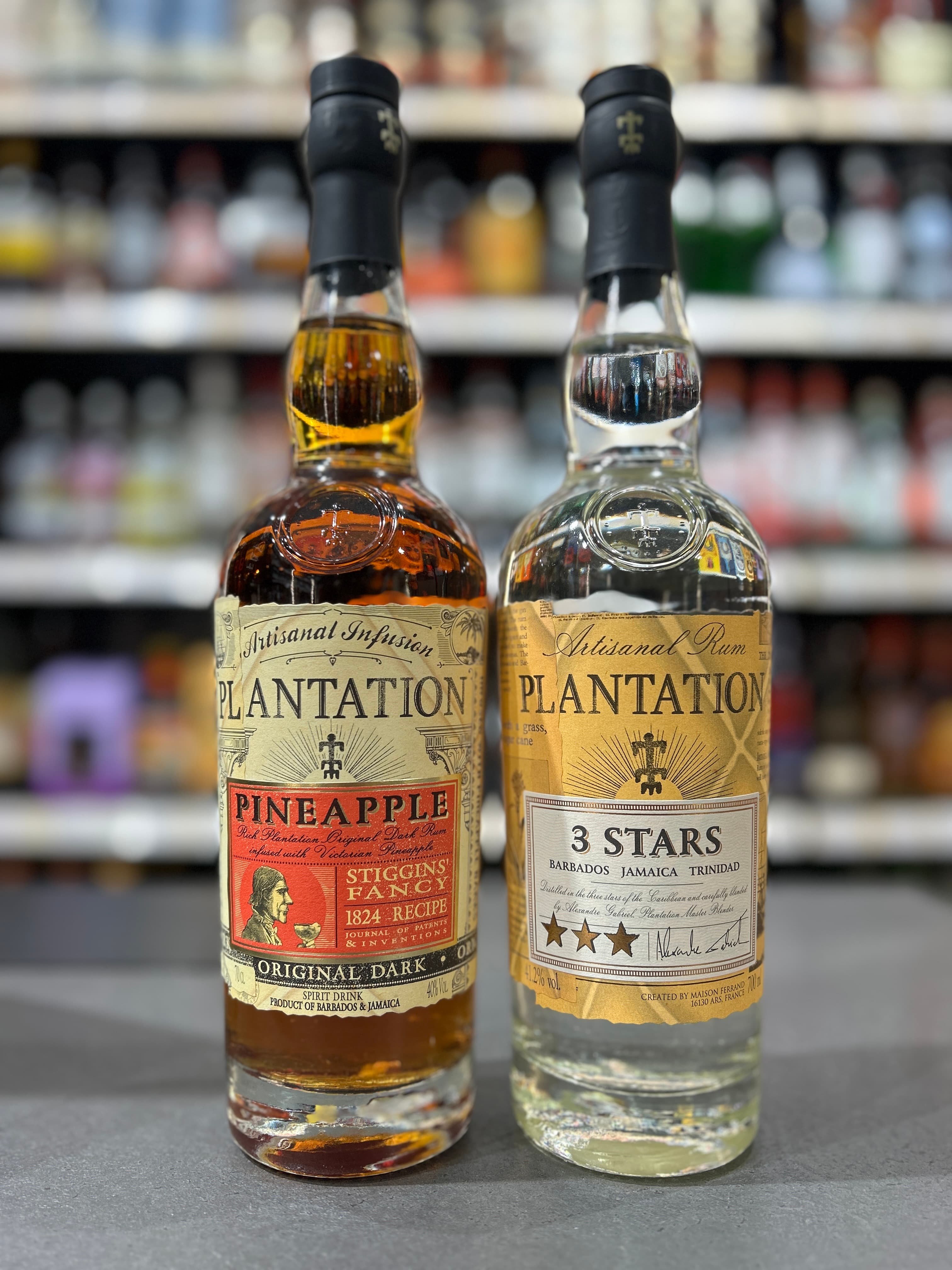 Plantation 3 Stars White Rum view 2